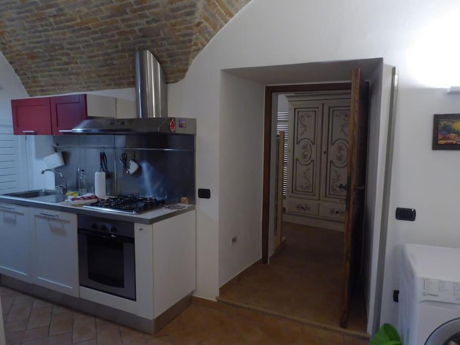 La Cantina Dei Cappuccini Spello Exterior foto